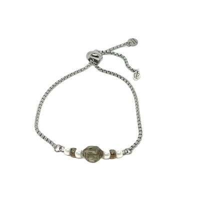 Adjustable Bracelet with White Beads 