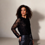 Long sleeve Maira Black flower embroidery