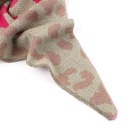 Triangle scarf Leopard Green & Pink