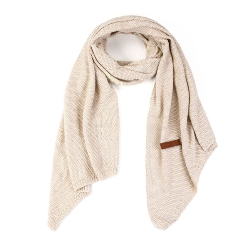 Knitted scarf Beige 
