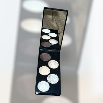 Eye shadow palette Lumiere (4 colors)